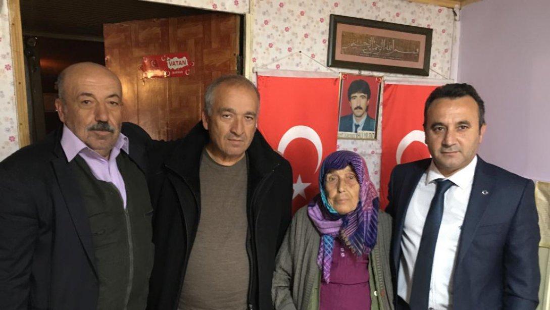 Şehit Öğretmen Ali Yıldız ın ailesini ziyaret ettik!